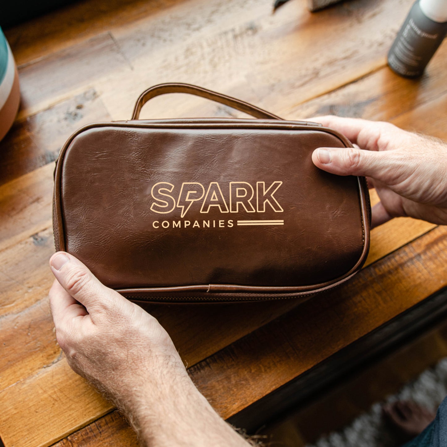 [Christmas Shop] Spark Companies Vegan Leather Toiletry Bag